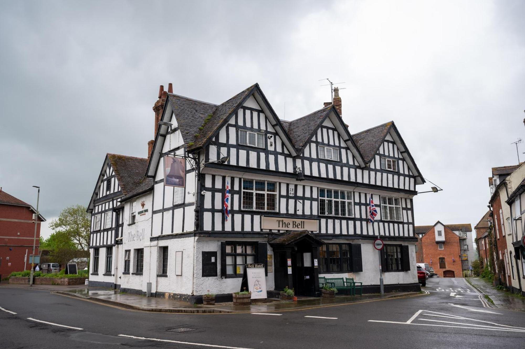 Bell Hotel By Greene King Inns Tewkesbury Exteriör bild